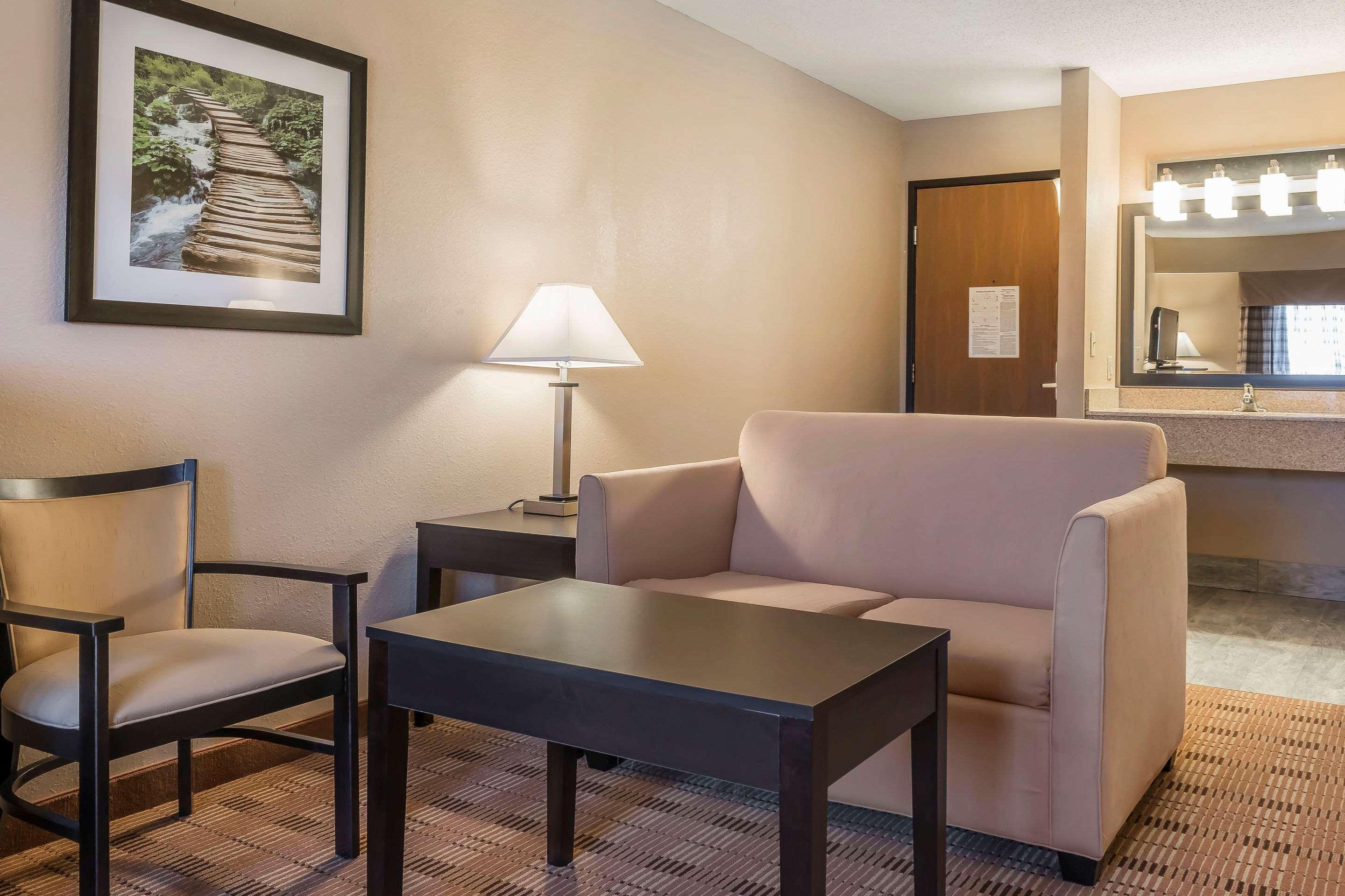 Quality & Hotel 3*
